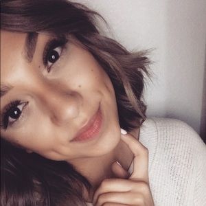 Meet your Posher, Karyna